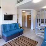 Апартаменты Eleganceview Apartment- 3 Bedrooms *