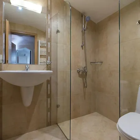 Eleganceview Apartment- 3 Bedrooms Bansko